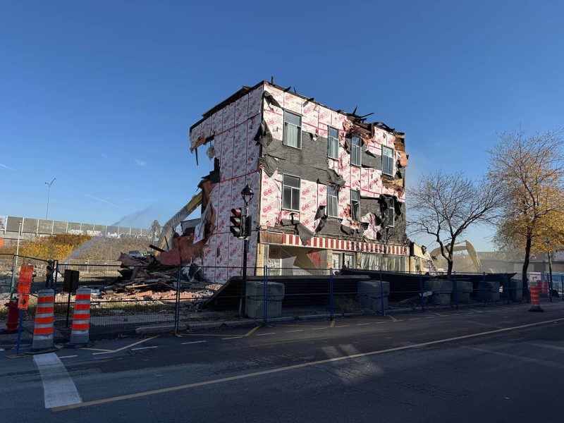 Démollition de batiment multi etage2